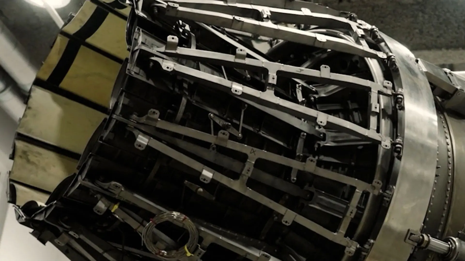 'Revolutionary' 36-year old jet engine designed for F-16 set to power world's first AI-piloted VTOL fighter jet